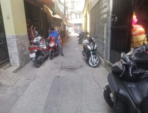 Tôi cần bán 01 chiếc xe máy, máy êm, không hao xăng. Giá 5.000.000đ. LH 0774882439