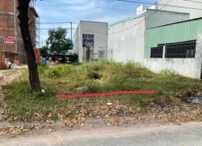 Bán lô đất giá cực rẻ 95m2, cách trục đường ĐT741 200m, gần chợ Chánh Lưu