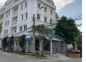 Bán toàn căn hộ dịch vụ đường Nguyễn Văn Hưởng Thảo Điền Quận 2 góc 2MT 10x25 thoả thuận
